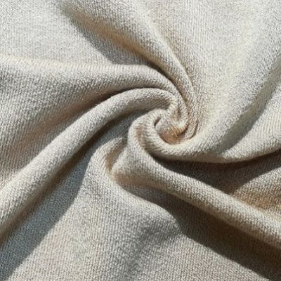 如何選擇滌綸紗控成本？期貨價(jià)格傳導(dǎo)鏈深度解析
